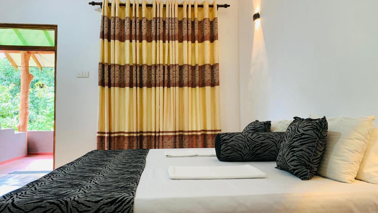 Sigiriya Chena Villa Ngoại thất bức ảnh