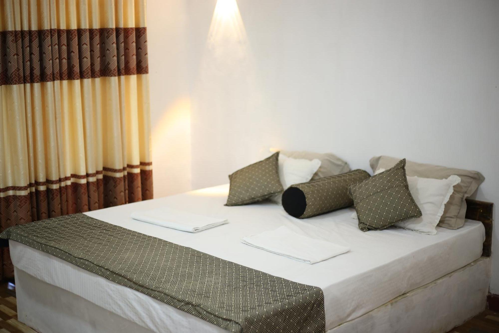 Sigiriya Chena Villa Ngoại thất bức ảnh